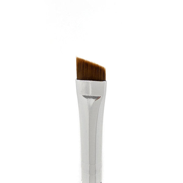 21 Small Angled Brush