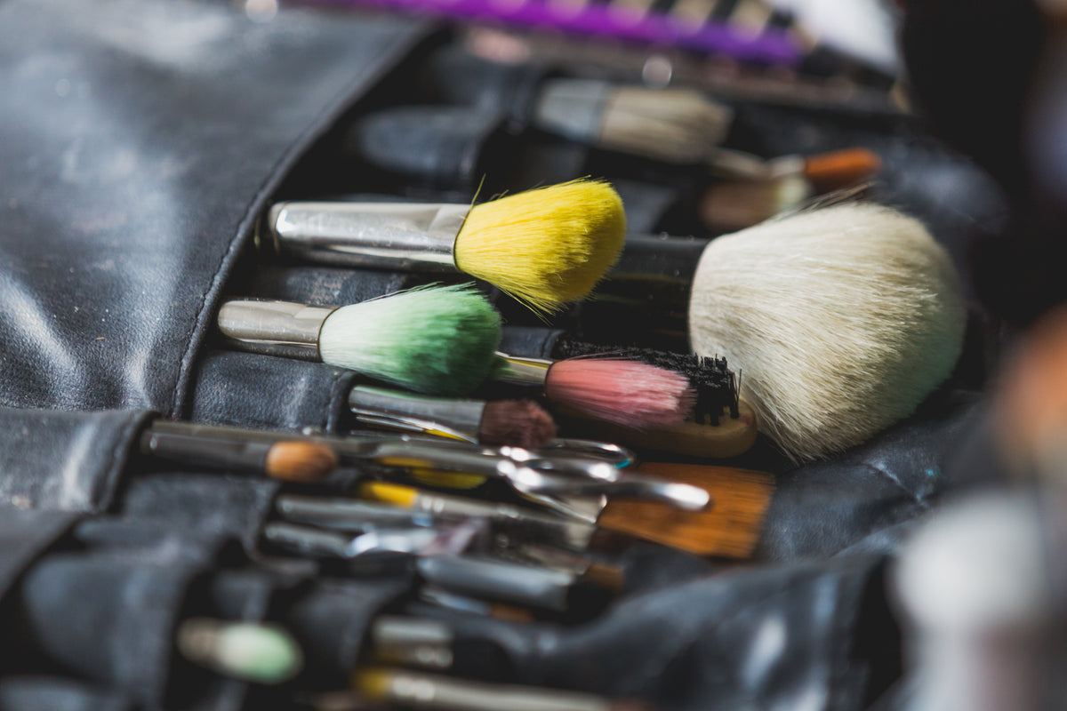 yaby pro freestyle palette Blur Makeup Room